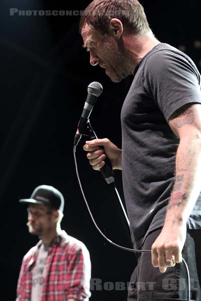 SLEAFORD MODS - 2017-08-26 - SAINT CLOUD - Domaine National - Scene du Bosquet - 